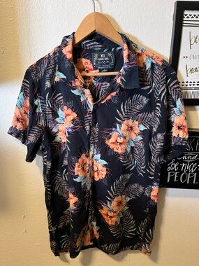 MXM Navy Short Sleeve Floral Button-Down Shirt with Coral and Teal Accents